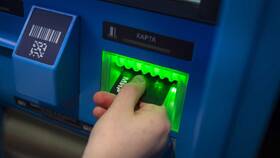 Как получить кэшбэк картой Мир в Эйвон